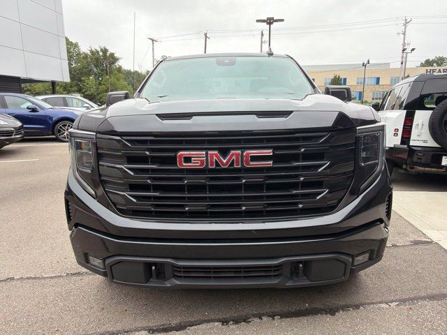 Used 2024 GMC Sierra 1500 Elevation AWD/4WD image 5