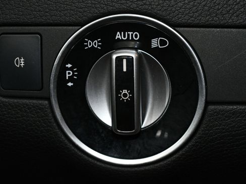 Used 2018 Mercedes-Benz GLE 43 AMG 4MATIC image 39