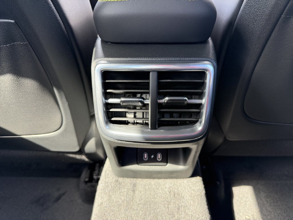 New 2027 Kia K5 GT FWD image 17