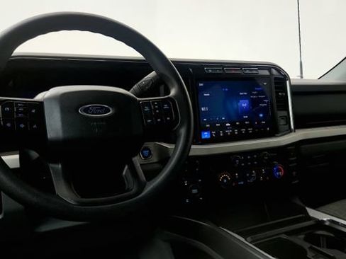 Used 2023 Ford F250 XLT w/ Black Appearance Package AWD/4WD image 65