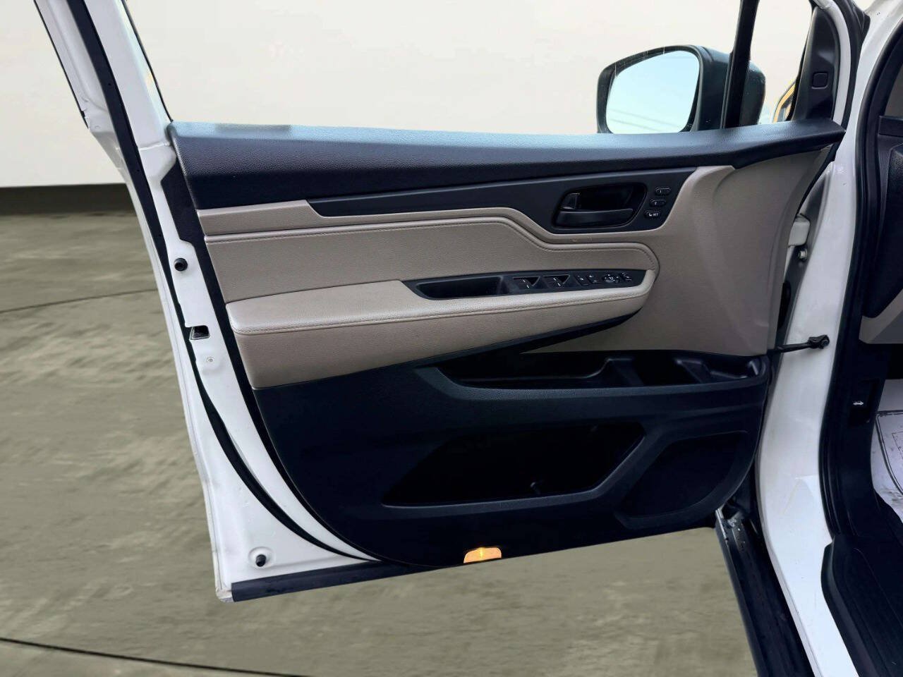 Used 2019 Honda Odyssey EX-L image 17