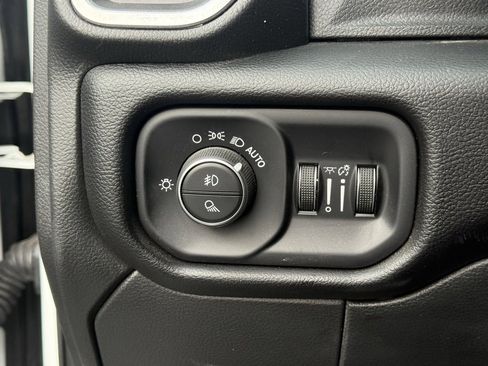 Used 2024 RAM 2500 Laramie image 17