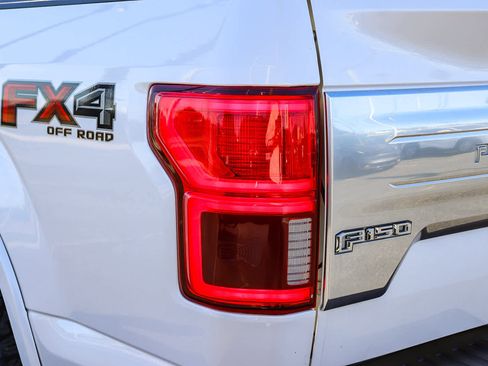 Used 2019 Ford F150 Platinum w/ Equipment Group 701A Luxury image 9