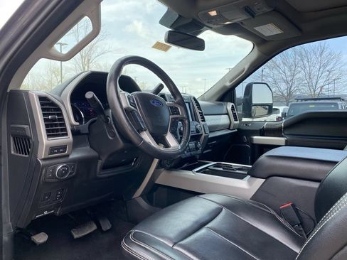Used 2021 Ford F250 Lariat AWD/4WD image 9
