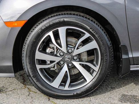 Certified 2023 Honda Odyssey Touring image 9