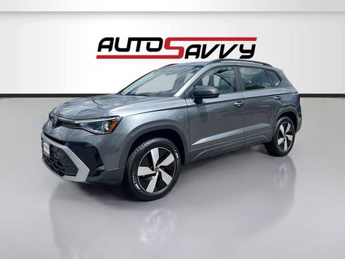 Used 2025 Volkswagen Taos S AWD/4WD image 3