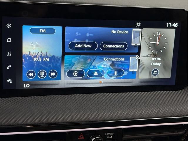 Used 2025 Nissan Kicks SR FWD image 26