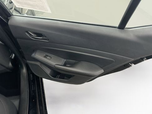 Used 2025 Nissan Altima 2.5 SV FWD image 30