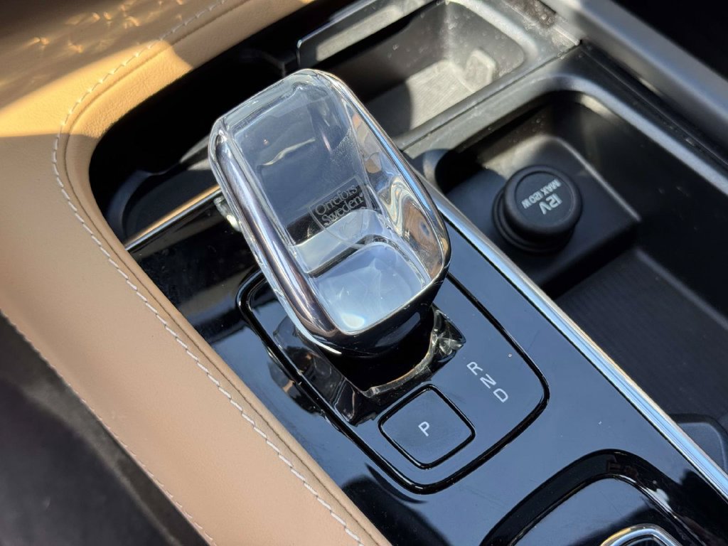 Certified 2024 Volvo XC90 B6 Ultimate AWD/4WD image 28