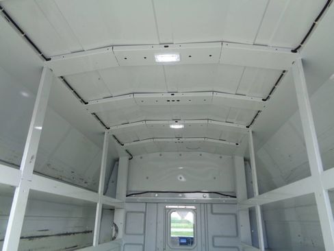 Used 2020 Ford Transit 350 DRW w/ Interior Upgrade Package image 38