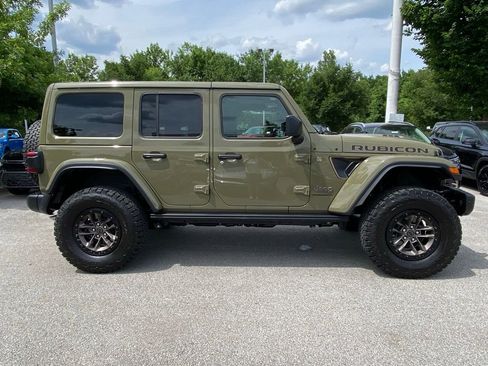 Used 2025 Jeep Wrangler Unlimited Rubicon 392 AWD/4WD image 9