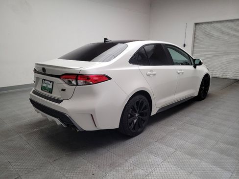 Used 2021 Toyota Corolla SE w/ Carpet Mat Package (TMS) FWD image 9