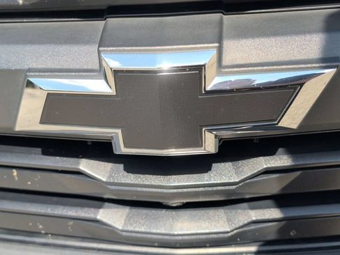 Used 2023 Chevrolet Colorado Trail Boss w/ Technology Package AWD/4WD image 31