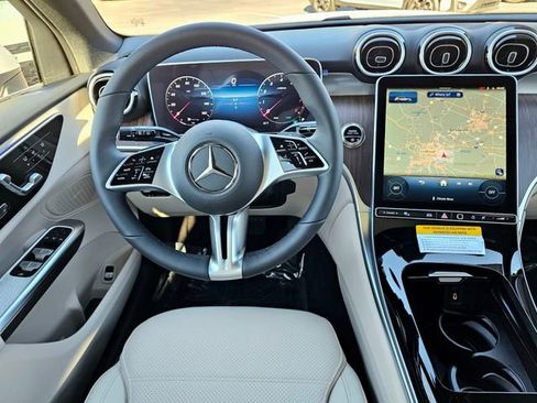 New 2026 Mercedes-Benz GLC 300 4MATIC image 30