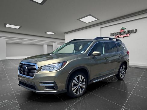 Certified 2022 Subaru Ascent Limited w/ Technology Package AWD/4WD image 6