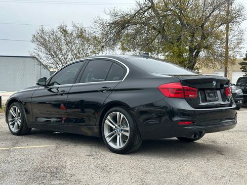 Used 2017 BMW 330i 330i Sedan 4D image 4