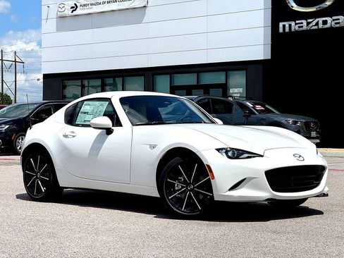 New 2026 MAZDA MX-5 Miata RF Grand Touring RWD image 1
