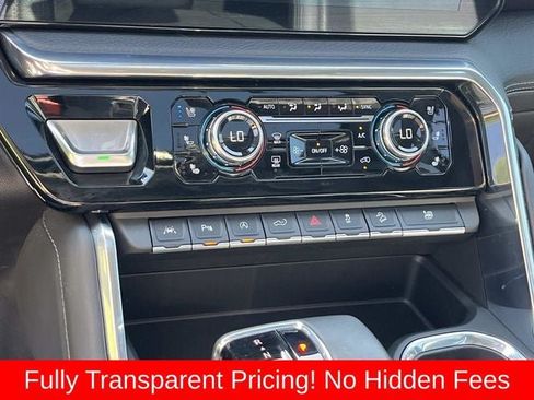 Used 2024 GMC Sierra 1500 Denali w/ Denali Reserve Package AWD/4WD image 32