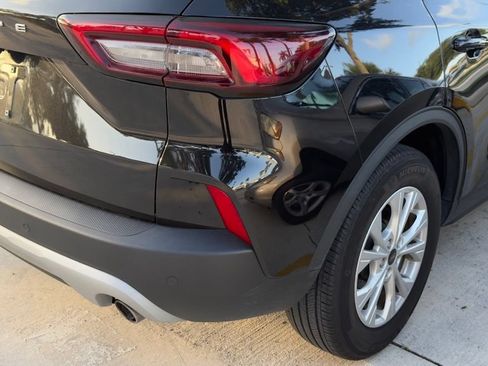 Used 2024 Ford Escape Active w/ Tech Pack #1 FWD image 10