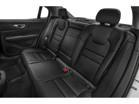 Used 2020 Volvo S60 T5 Momentum FWD image 11