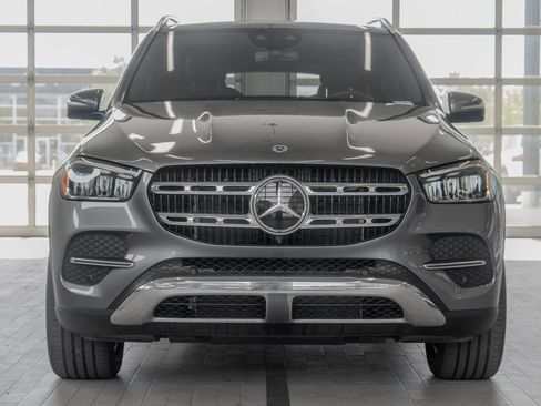 Used 2025 Mercedes-Benz GLE 450e 4MATIC image 11