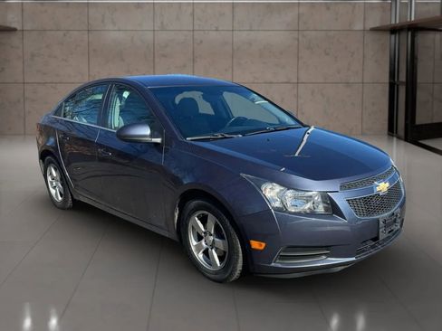 Used 2014 Chevrolet Cruze LT image 7