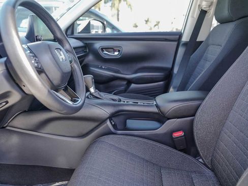 Used 2023 Honda HR-V LX image 14