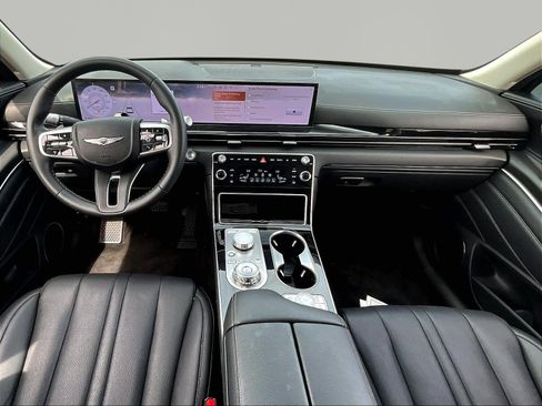 Used 2025 Genesis GV80 2.5T AWD/4WD image 7