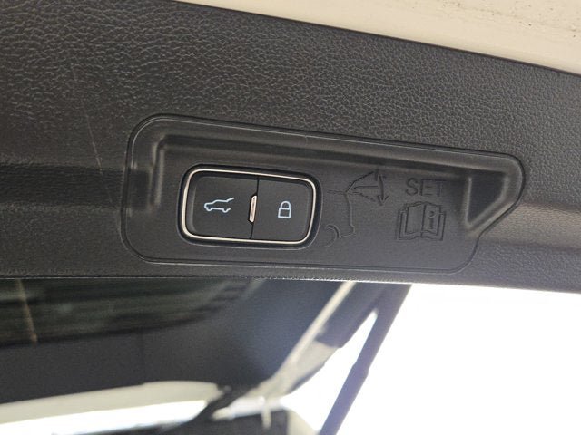 Used 2025 Ford Explorer ST AWD/4WD image 15