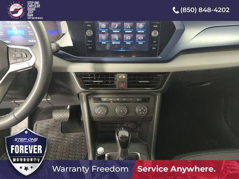 Used 2022 Volkswagen Taos SE FWD image 23