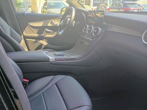 Used 2023 Mercedes-Benz GLC 300 4MATIC Coupe image 7