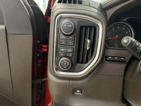 Used 2020 Chevrolet Silverado 2500 LTZ w/ Technology Package image 15