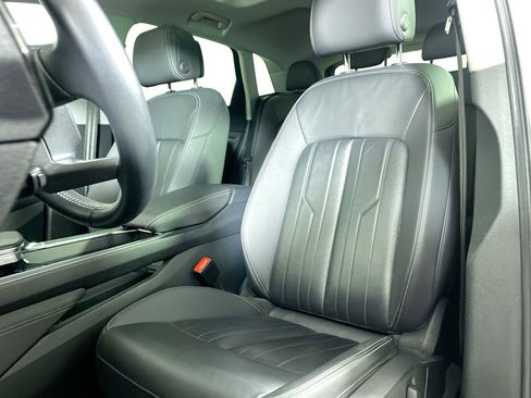 Certified 2021 Audi e-tron Premium w/ Convenience Plus Package image 19