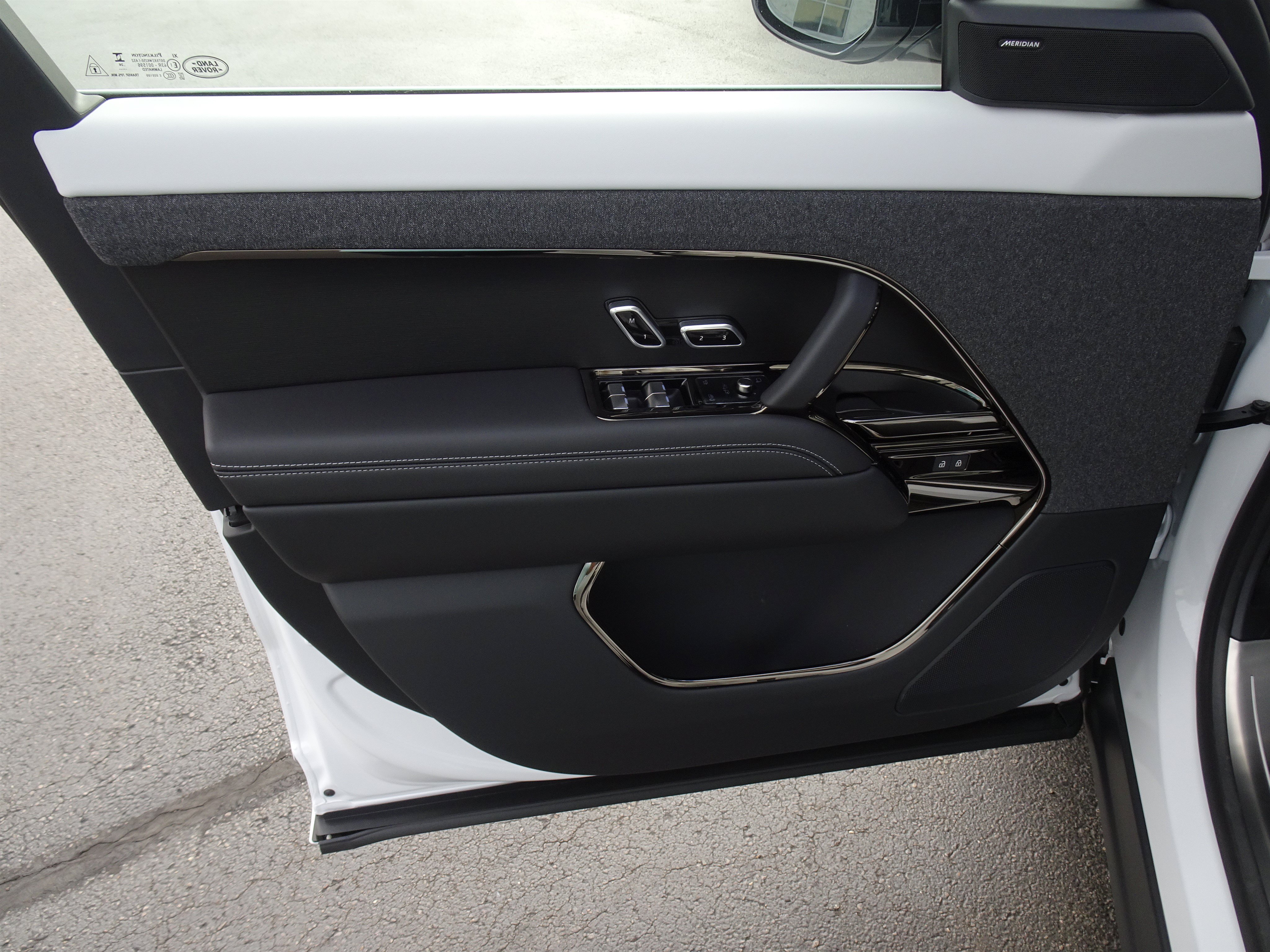 New 2027 Land Rover Range Rover Sport Battersea AWD/4WD image 16