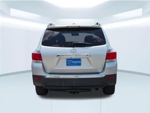 Used 2013 Toyota Highlander Limited FWD image 5
