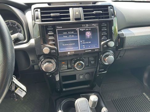 Used 2020 Toyota 4Runner TRD Off-Road AWD/4WD image 16
