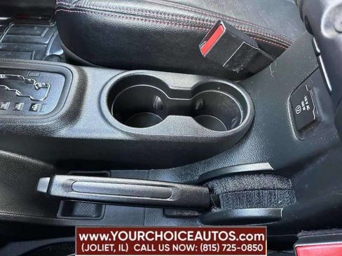 Used 2017 Jeep Wrangler Rubicon image 13