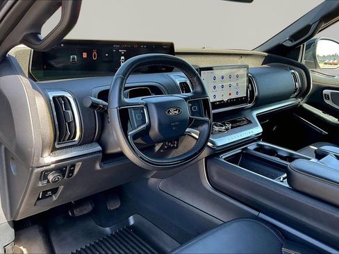 Certified 2025 Ford Expedition Tremor AWD/4WD image 14