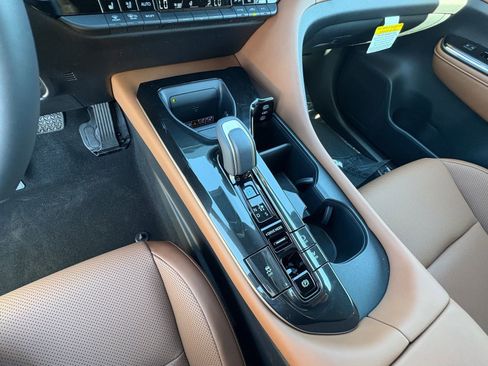 New 2026 Toyota Crown Signia image 19