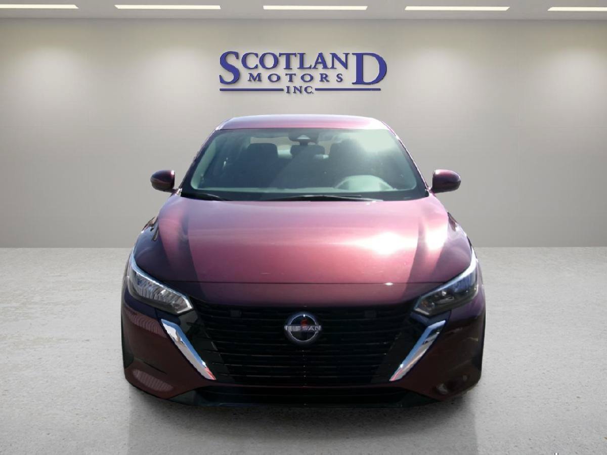 Used 2024 Nissan Sentra SV FWD image 3