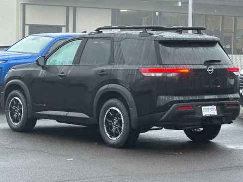 New 2025 Nissan Pathfinder Rock Creek AWD/4WD image 6
