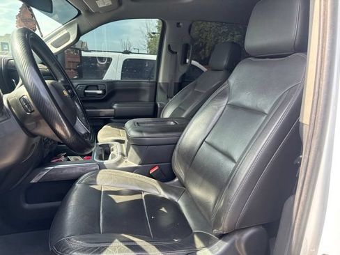 Used 2020 Chevrolet Silverado 2500 LTZ w/ LTZ Plus Package AWD/4WD image 15