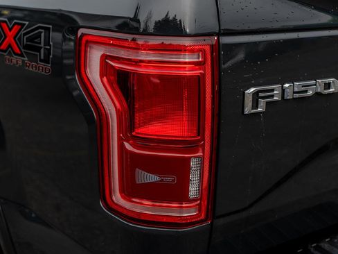 Used 2016 Ford F150 Lariat w/ Equipment Group 502A Luxury image 8