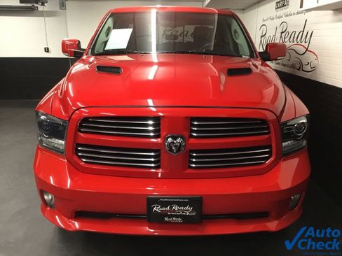 Used 2015 RAM 1500 Sport w/ Convenience Group image 4
