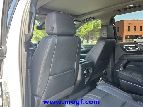 Used 2022 Chevrolet Tahoe RST w/ Sport Performance Package AWD/4WD image 22