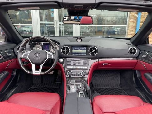 Used 2015 Mercedes-Benz SL 550 image 36