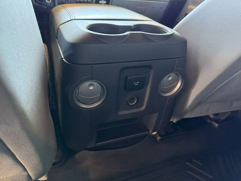 Used 2016 Ford F250 XLT w/ XLT Premium Package image 22