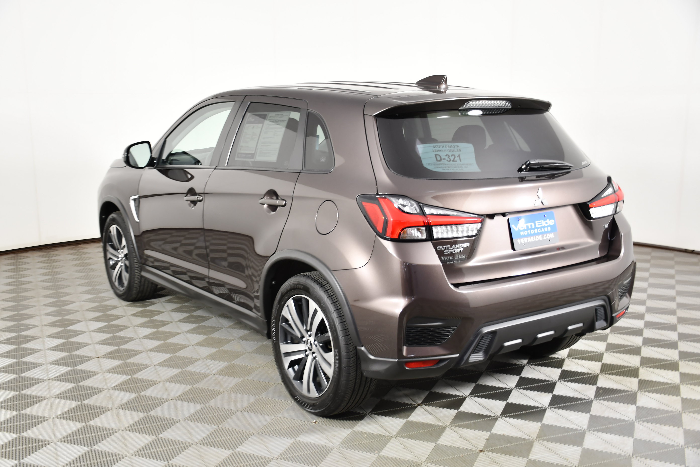 Used 2020 Mitsubishi Outlander Sport SE AWD/4WD image 8