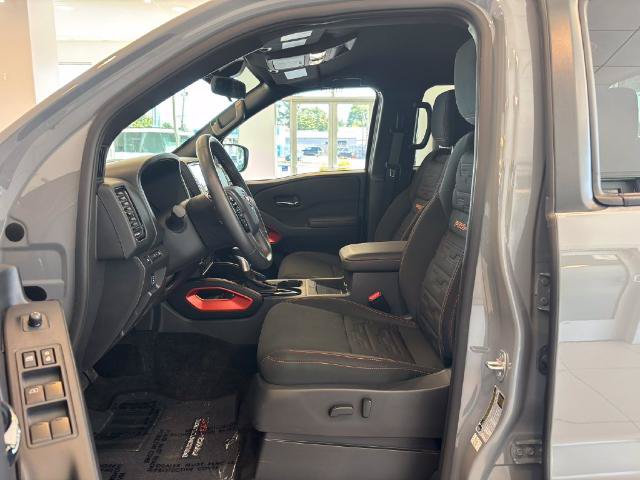 Certified 2023 Nissan Frontier PRO-4X w/ Pro Convenience Package AWD/4WD image 14