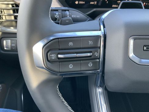 New 2026 GMC Acadia Denali Ultimate w/ LPO, Floor Liner Package image 35